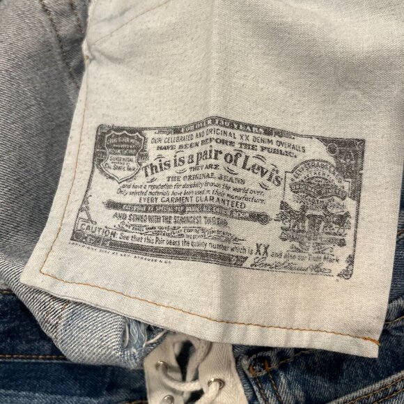 FURST OF A KIND Women's Levi's Upcycled Lace Up Side Distressed Jean Shorts - Picture 4 of 4
